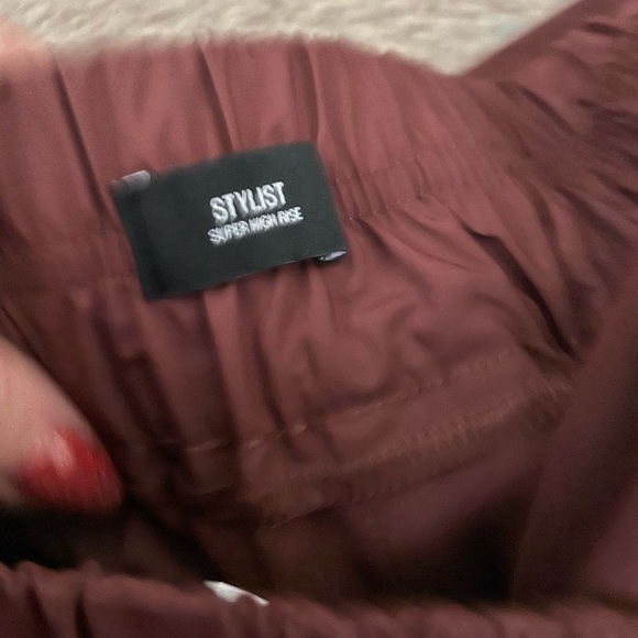 Express brown super high rise shorts size X Small NWT - Picture 7 of 7